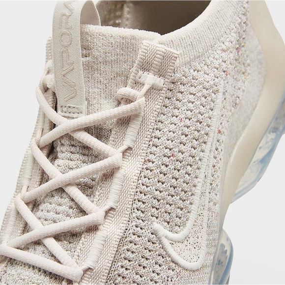 NIKE AIR VAPORMAX 2021 FLYKNIT WOMEN'S RUNNING SHOES SIZE 6.5 BRAND NEW WITH BOX - Picture 4 of 6
